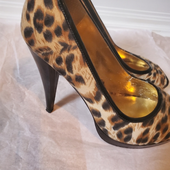 Aldo Leopard print suede finish pumps - Picture 10 of 12